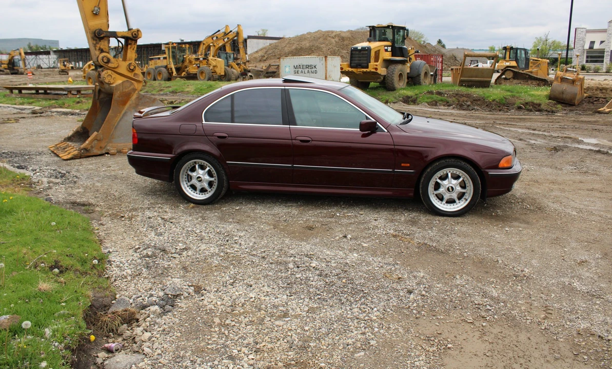 1997 BMW E39 540i - Image 23 of 31