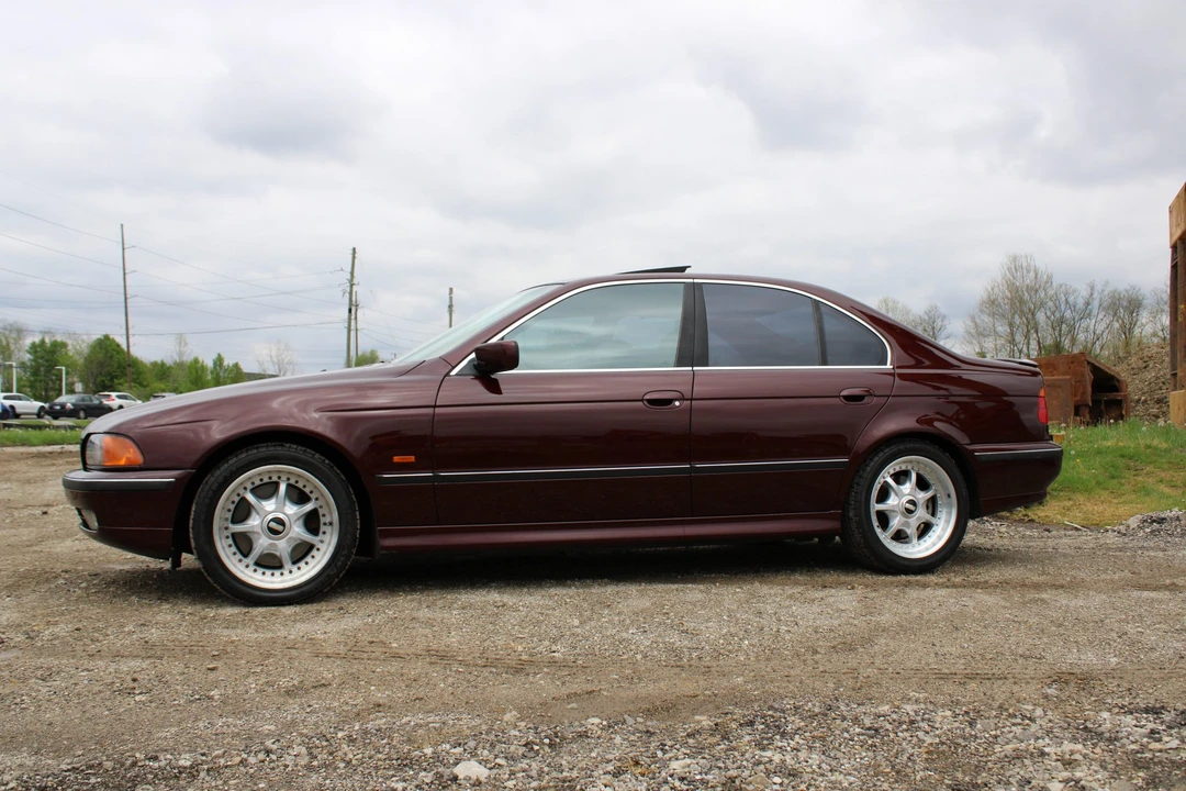 1997 BMW E39 540i - Image 6 of 31