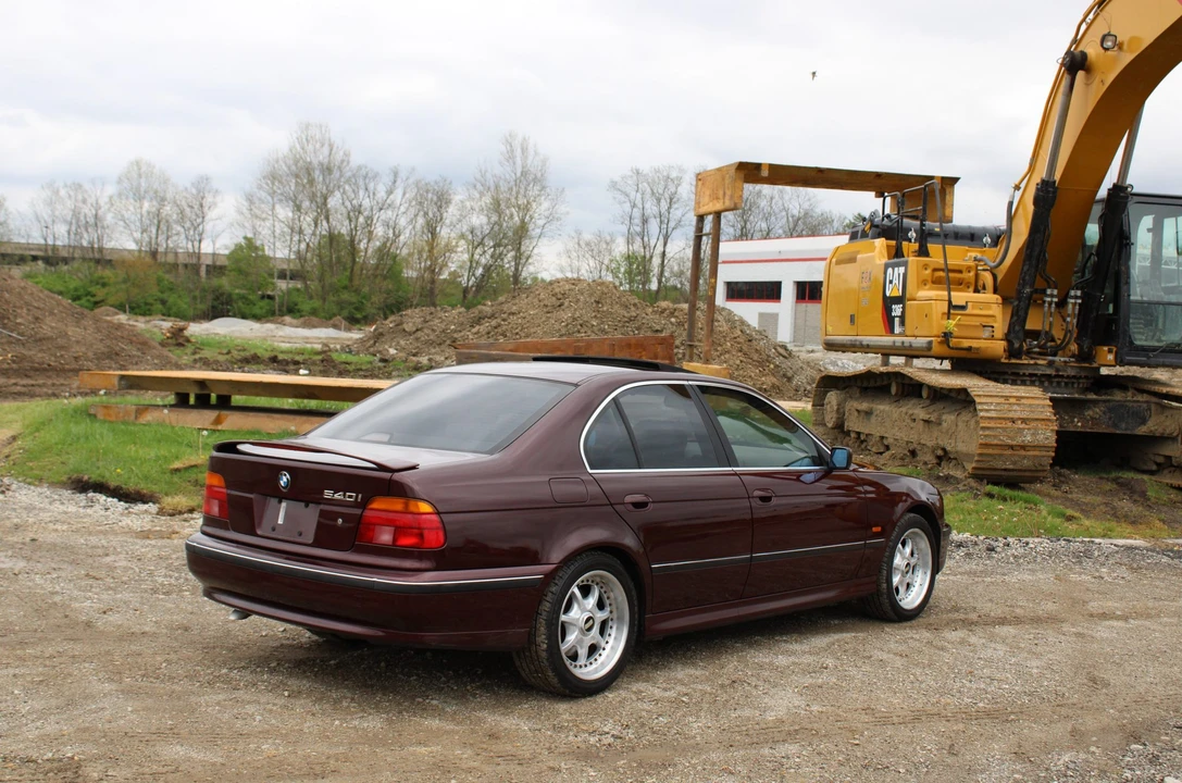 1997 BMW E39 540i - Image 16 of 31