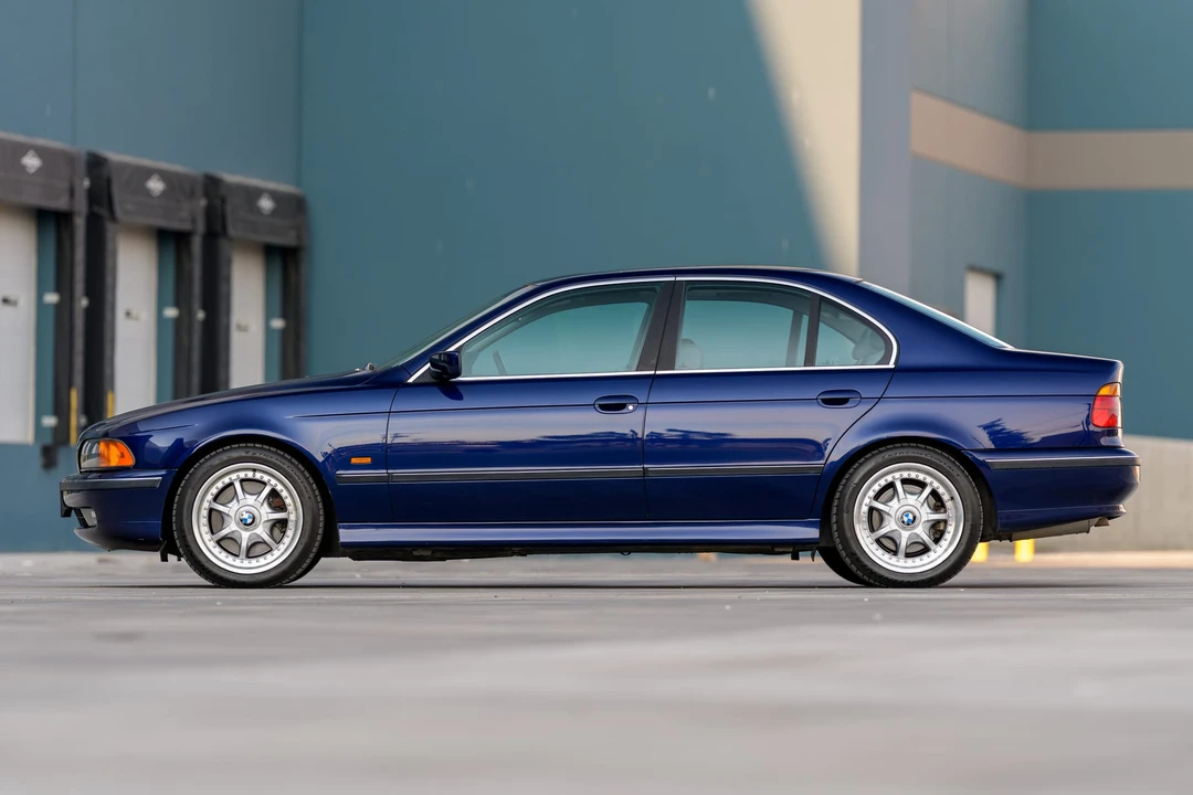 1997 BMW E39 540i - Image 9 of 31