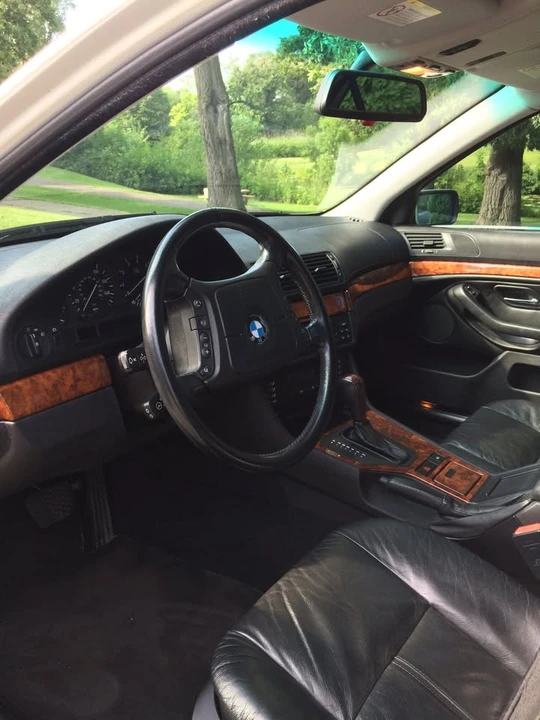 1997 BMW E39 540i - Image 3 of 8