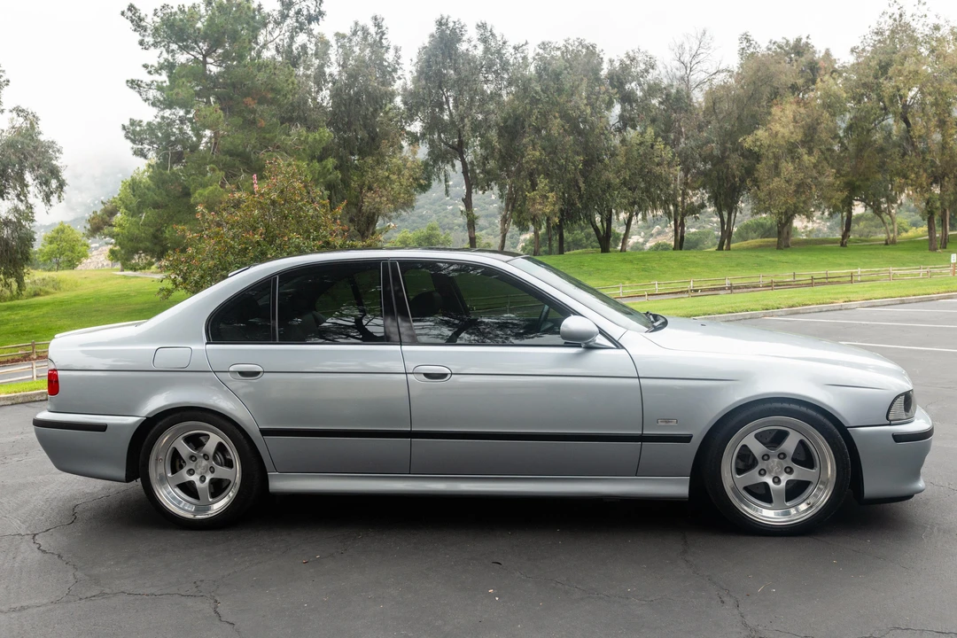 1997 BMW E39 540i - Image 10 of 31