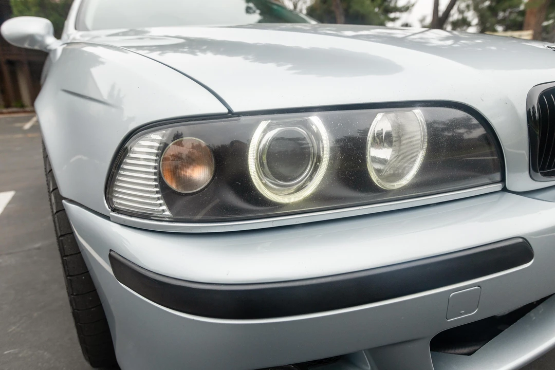 1997 BMW E39 540i - Image 12 of 31