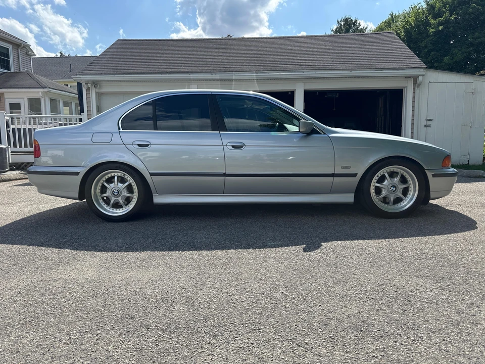 1997 BMW E39 540i - Image 19 of 31