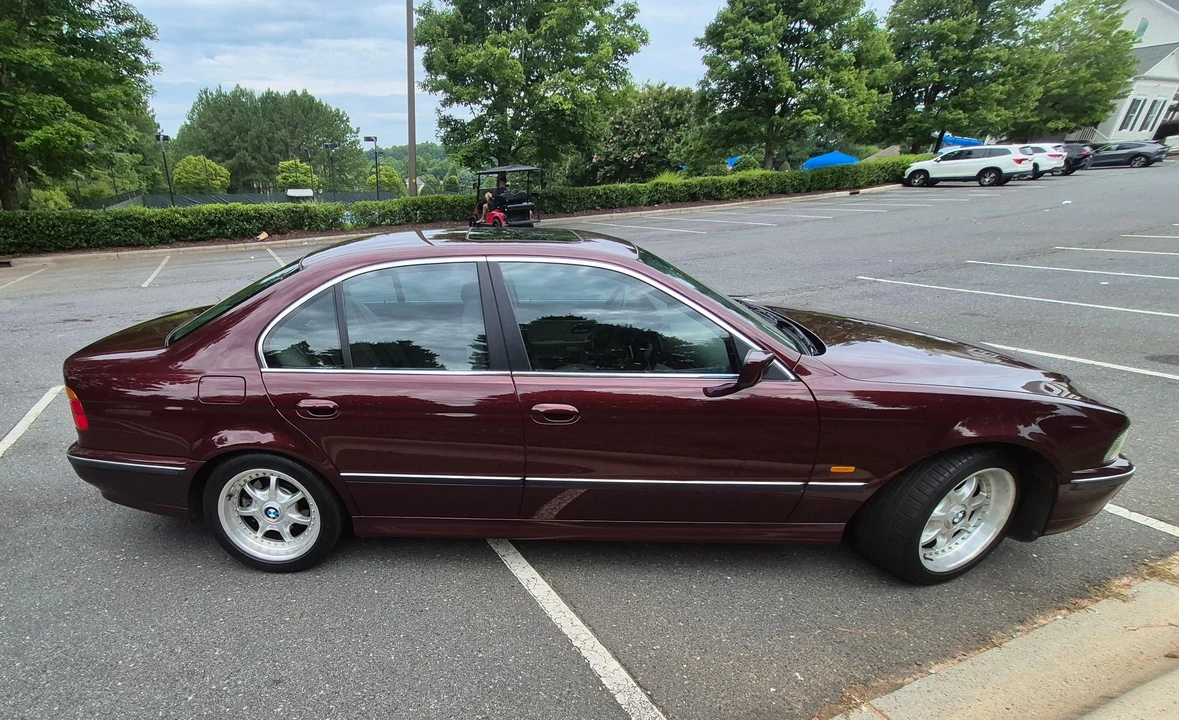 1997 BMW E39 540i - Image 12 of 31