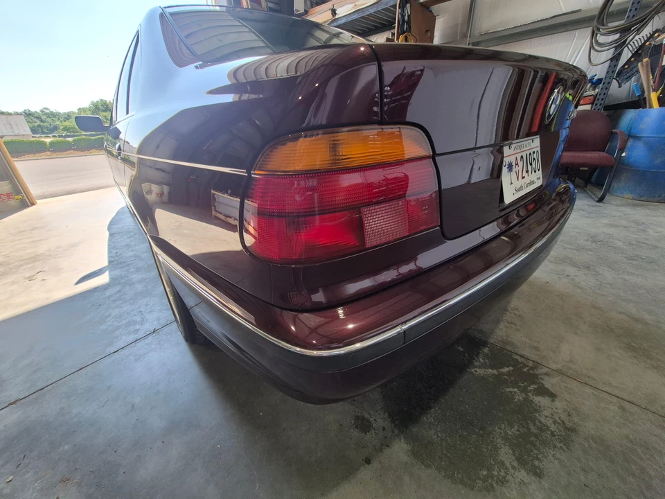 1997 BMW E39 540i - Image 18 of 31