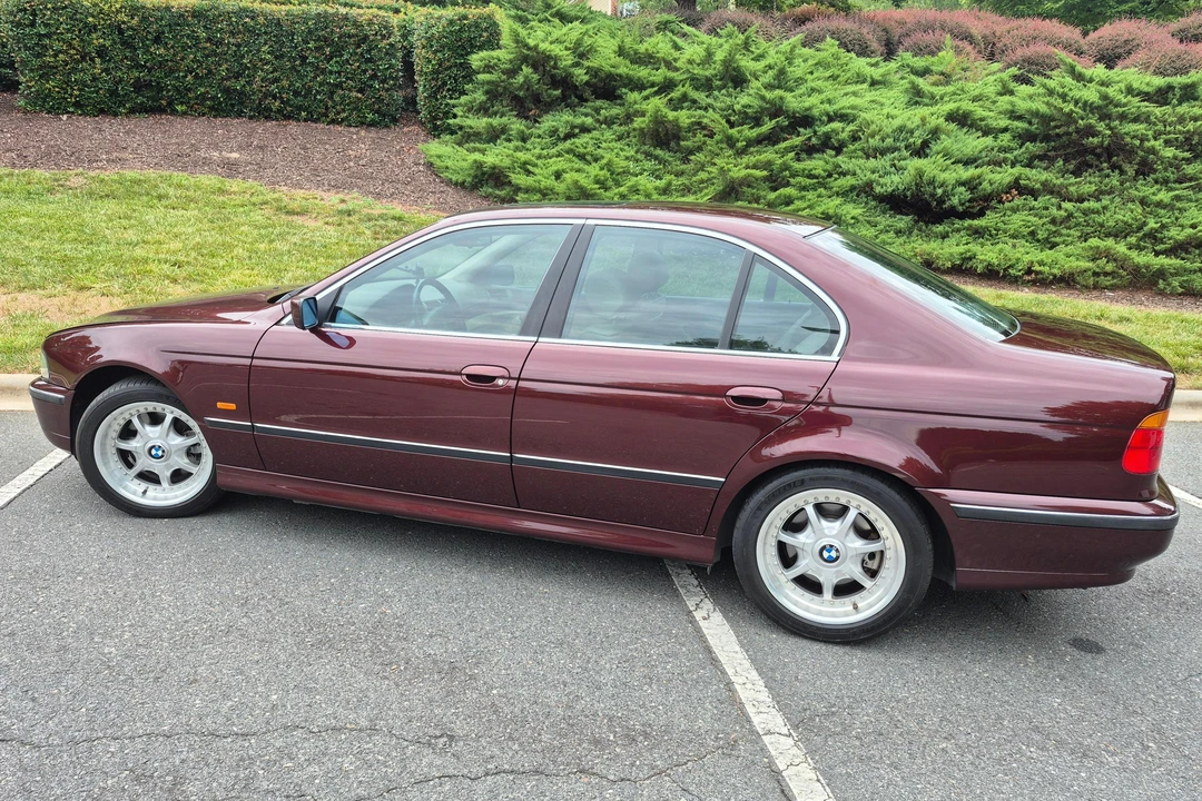 1997 BMW E39 540i - Image 3 of 31