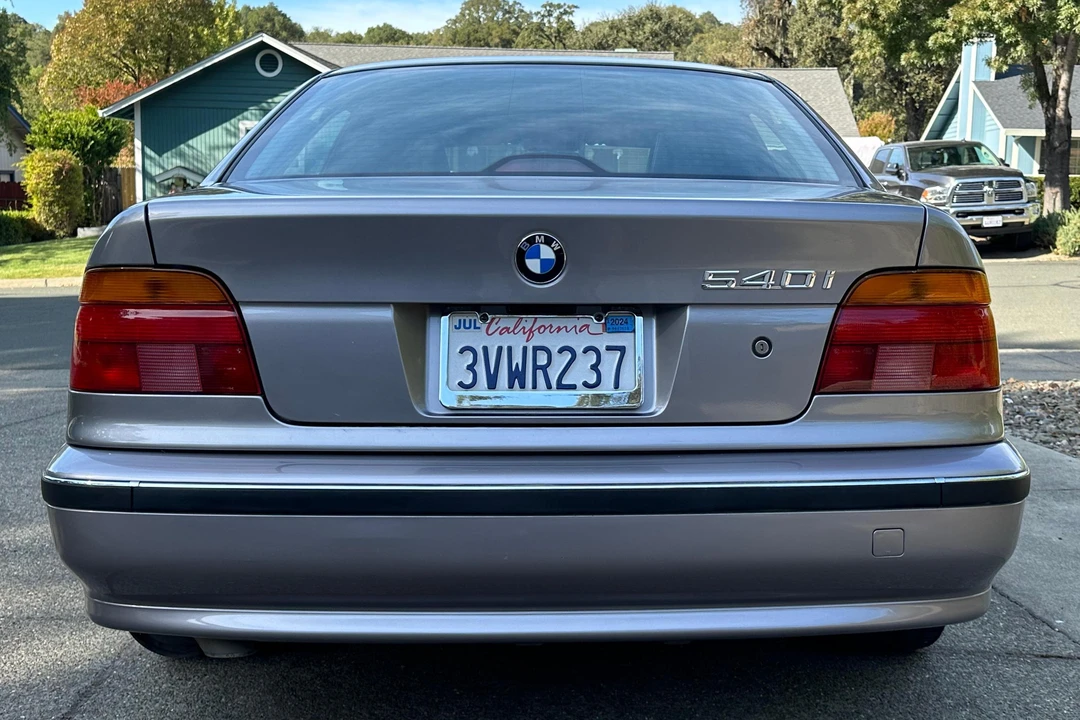 1997 BMW E39 540i - Image 5 of 31