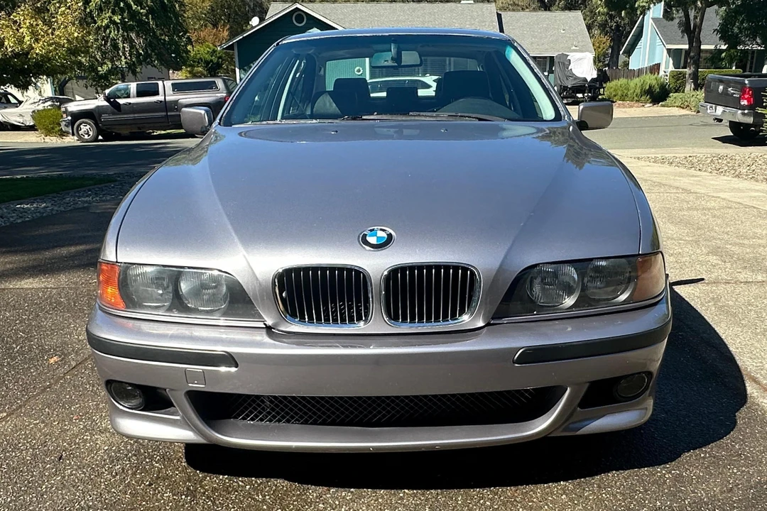 1997 BMW E39 540i - Image 2 of 31