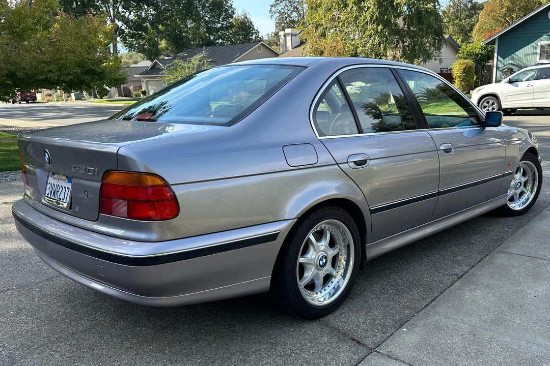 1997 BMW E39 540i - Image 4 of 31