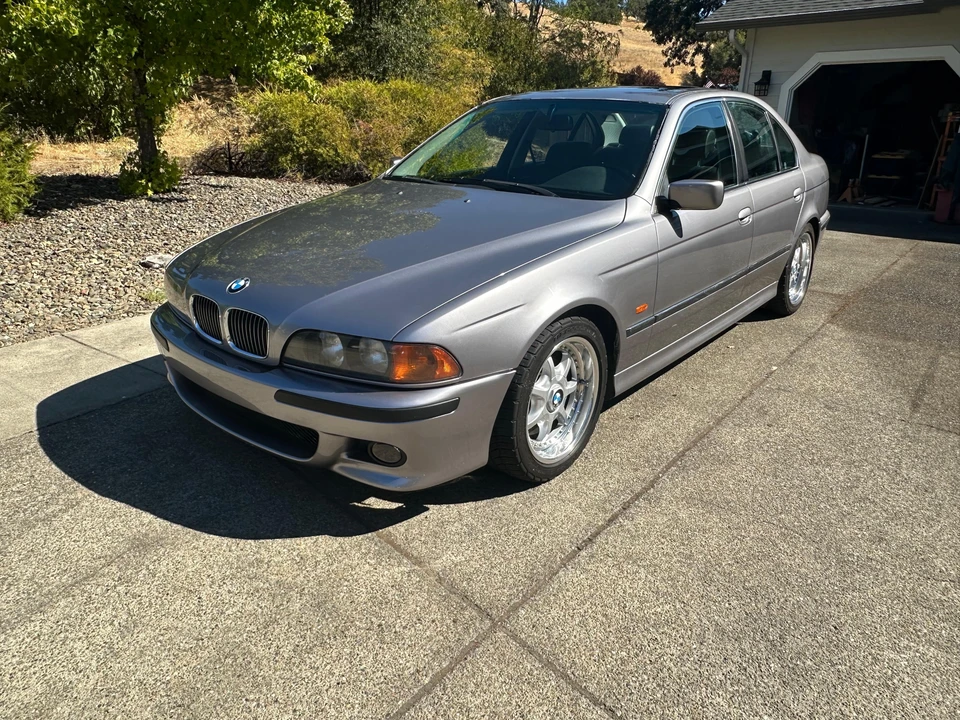 1997 BMW E39 540i - Image 8 of 31