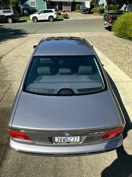 1997 BMW E39 540i - Image 11 of 31