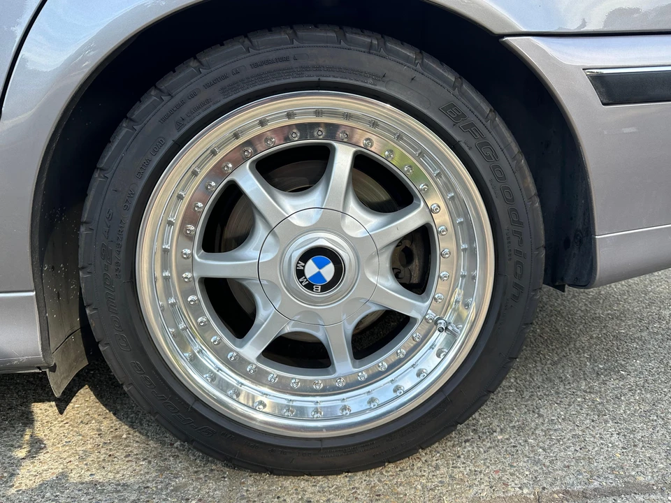 1997 BMW E39 540i - Image 23 of 31