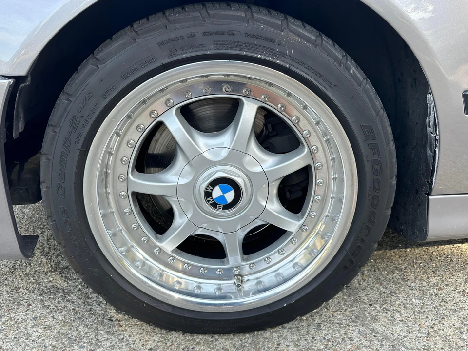 1997 BMW E39 540i - Image 22 of 31