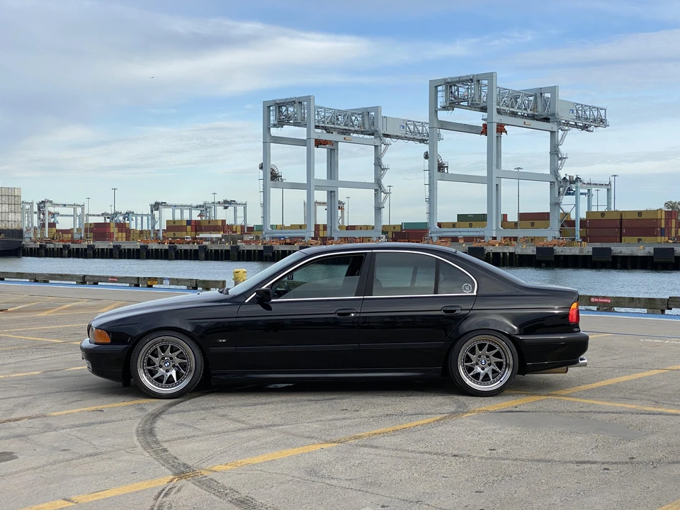 1997 BMW E39 540i - Image 16 of 31