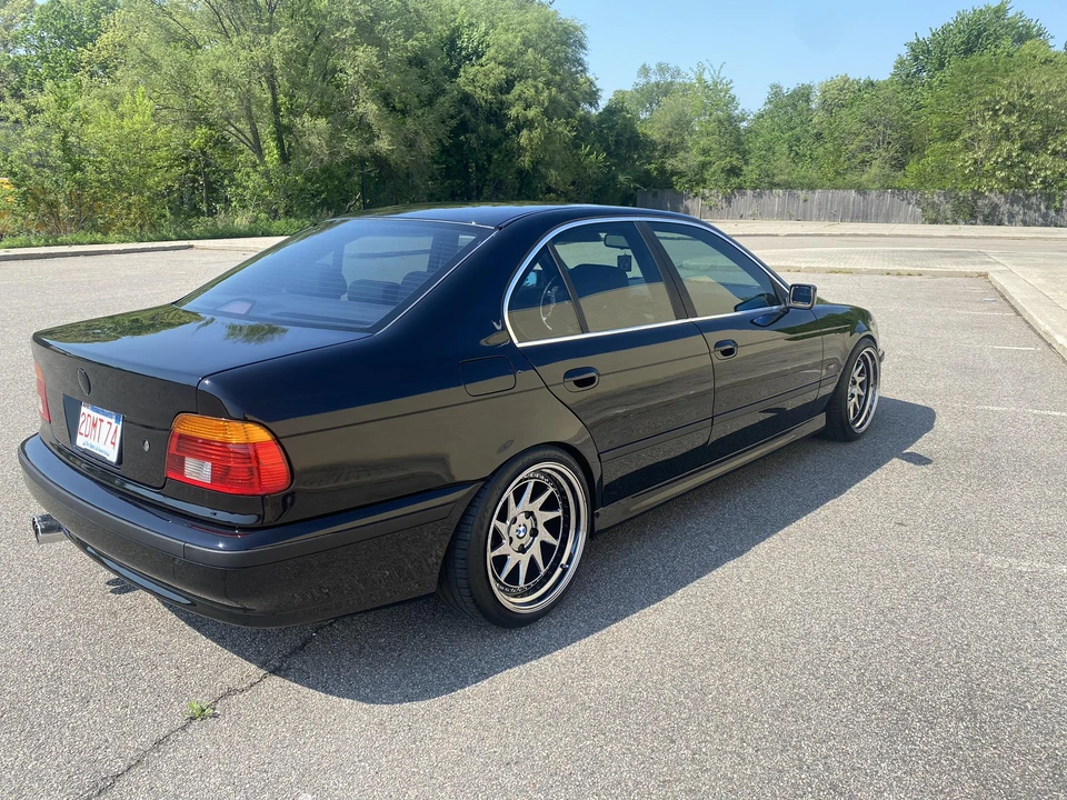 1997 BMW E39 540i - Image 30 of 31