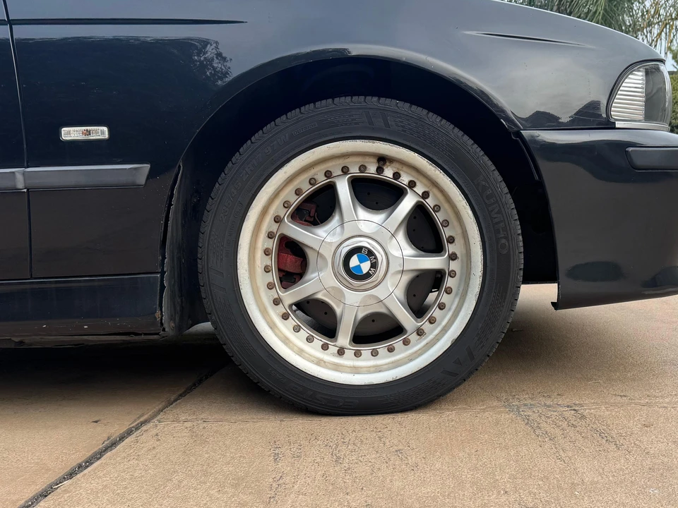 1997 BMW E39 540i - Image 20 of 31
