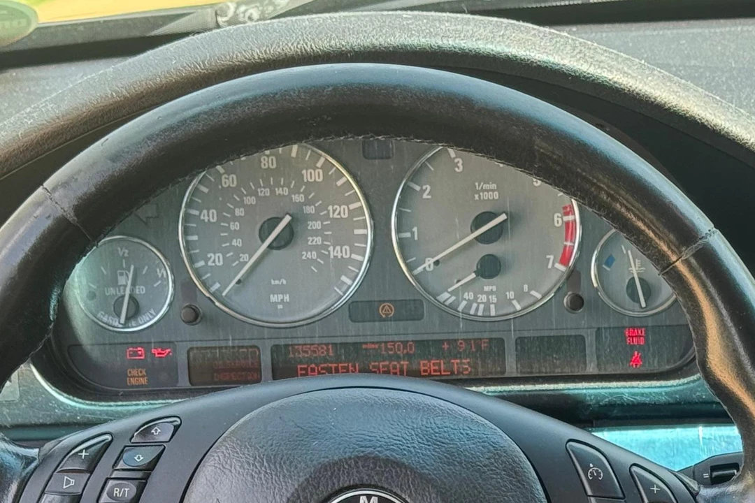 1997 BMW E39 540i - Image 24 of 31