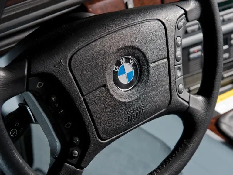1997 BMW E39 540i - Image 10 of 20