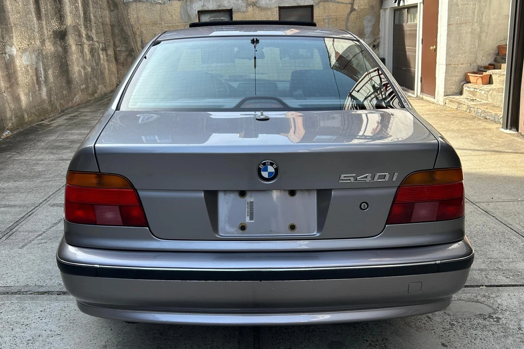 1997 BMW E39 540i - Image 5 of 31