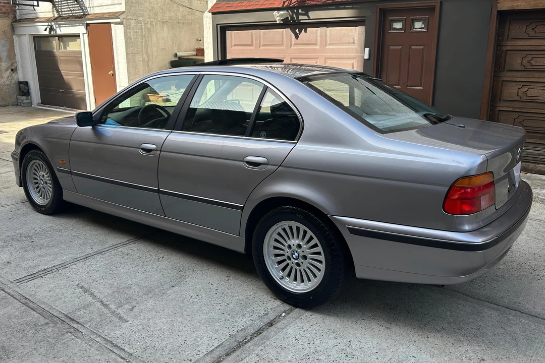 1997 BMW E39 540i - Image 4 of 31