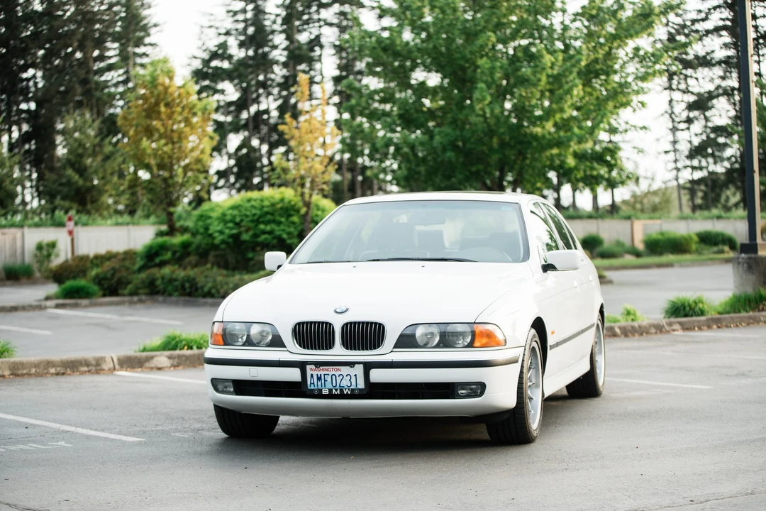 1997 BMW E39 540i - Image 2 of 31