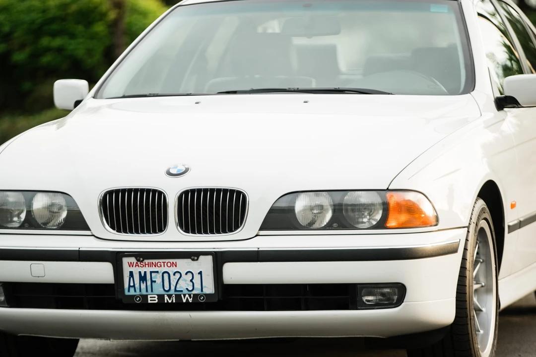 1997 BMW E39 540i - Image 13 of 31