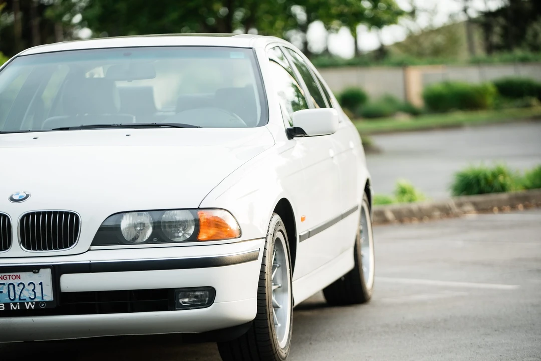 1997 BMW E39 540i - Image 14 of 31