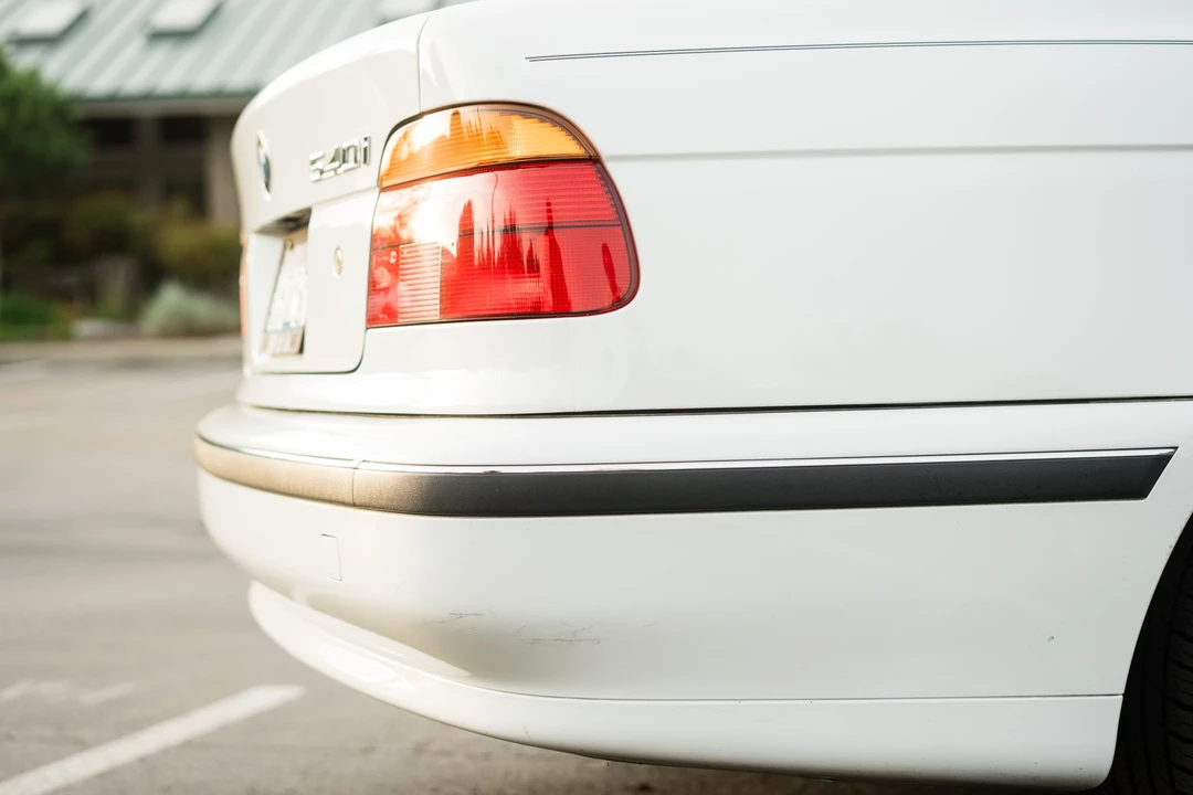 1997 BMW E39 540i - Image 23 of 31