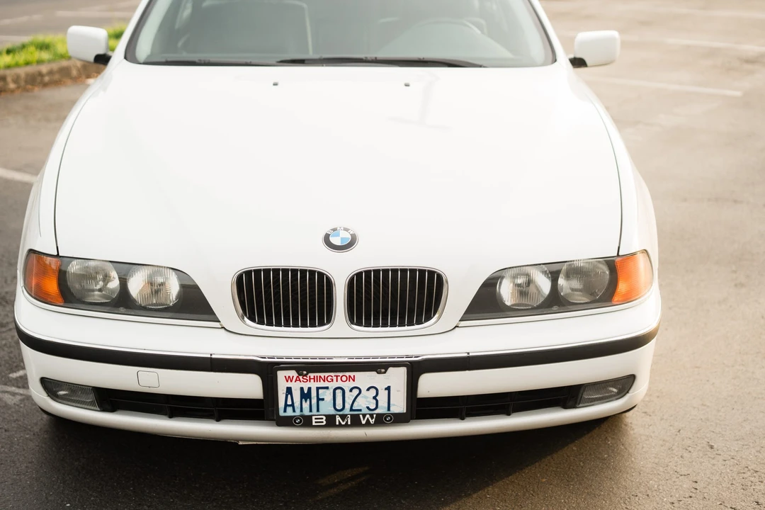 1997 BMW E39 540i - Image 12 of 31