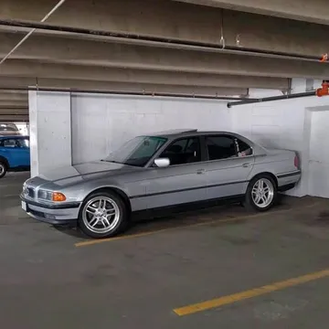 1997 BMW 7 Series 740i Sedan 4D
