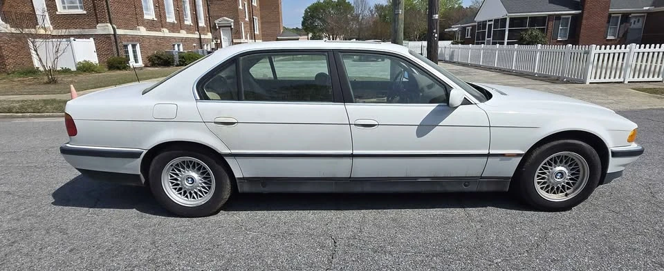 1997 BMW E38 7 Series - Image 2 of 6