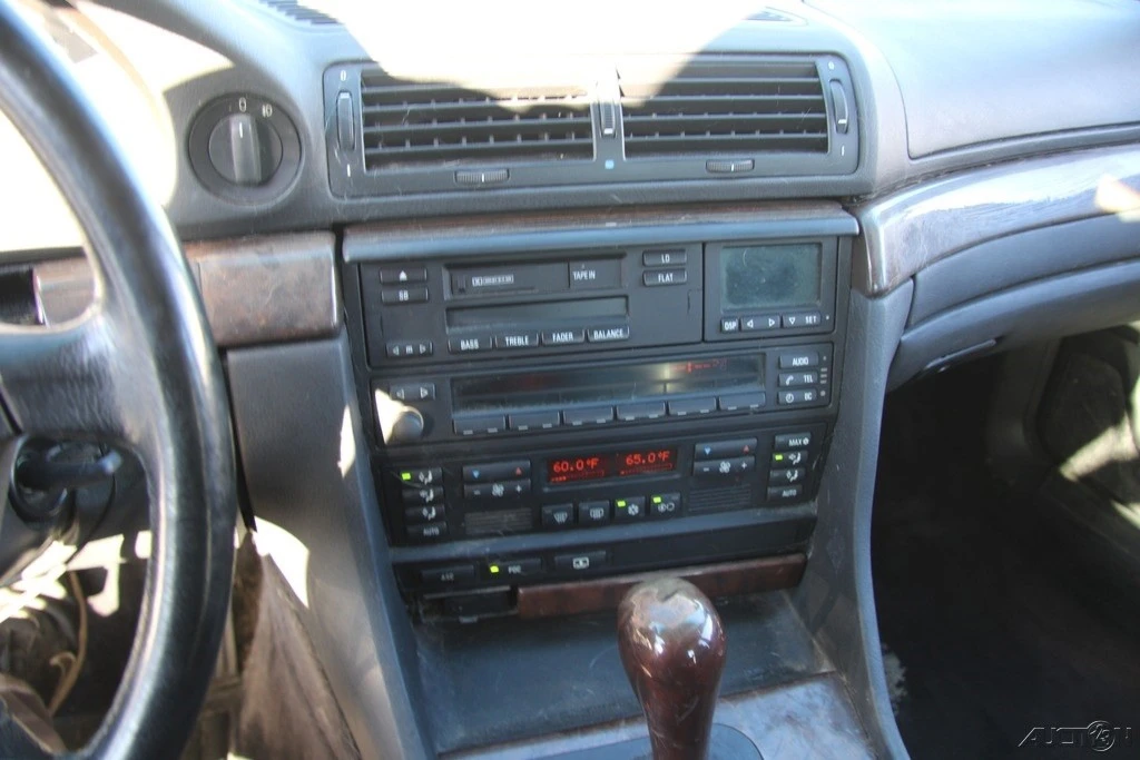 1997 BMW E38 7 Series - Image 19 of 21