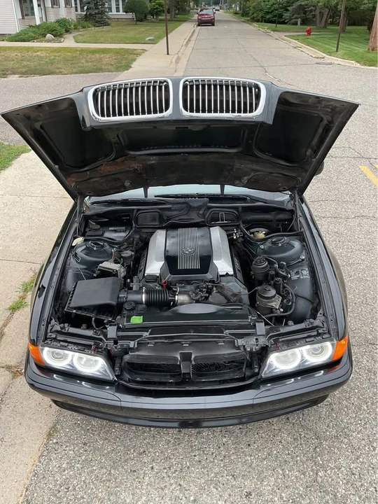 1997 BMW E38 7 Series - Image 9 of 10