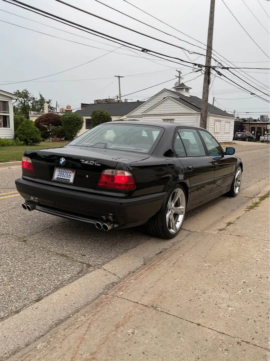 1997 BMW E38 7 Series - Image 2 of 10