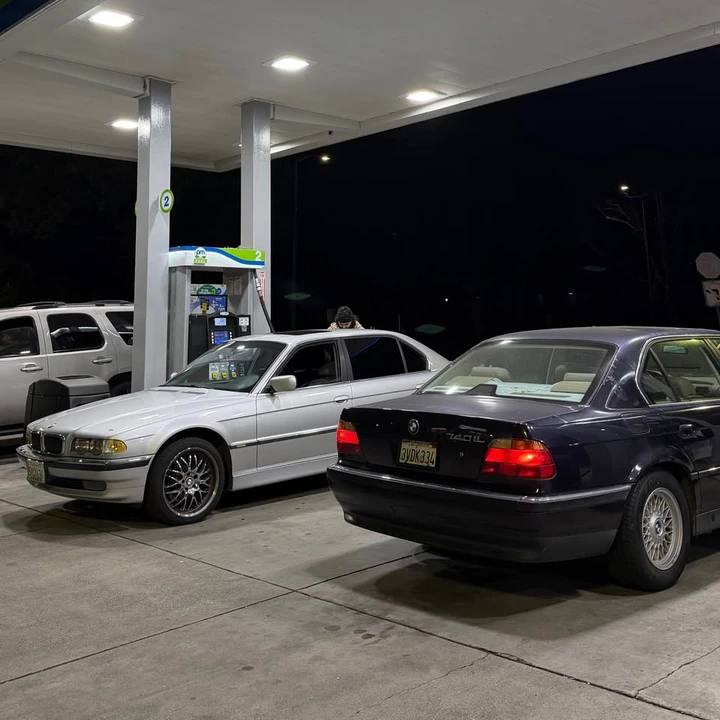 1997 BMW E38 7 Series - Image 5 of 5
