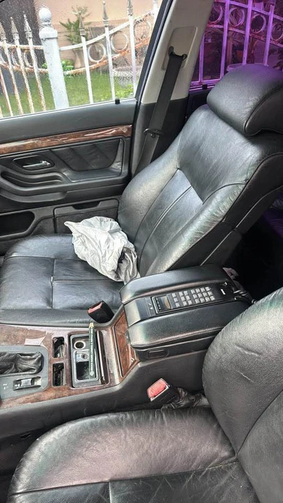 1997 BMW E38 7 Series - Image 5 of 6