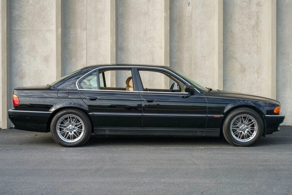 1997 BMW E38 7 Series - Image 3 of 21