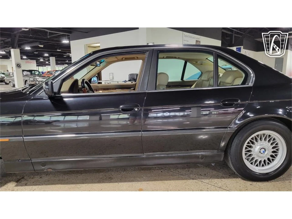 1997 BMW E38 7 Series - Image 27 of 31
