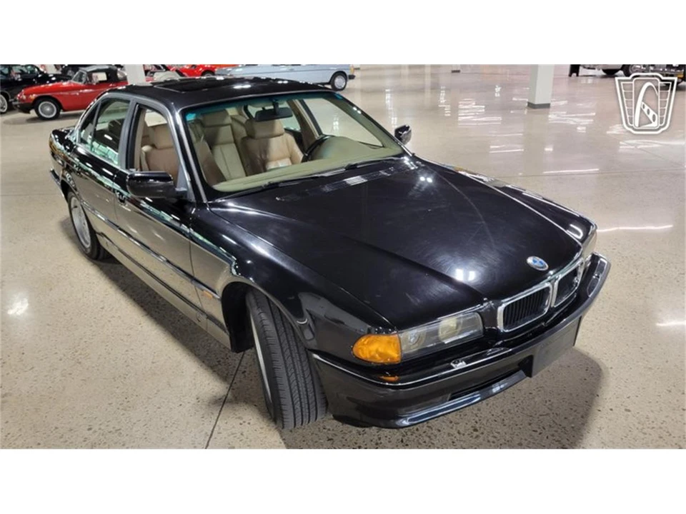 1997 BMW E38 7 Series - Image 3 of 31