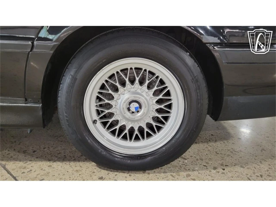 1997 BMW E38 7 Series - Image 5 of 31