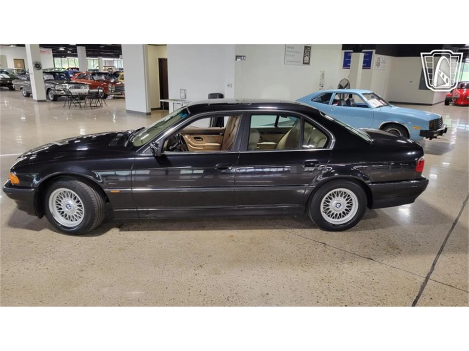 1997 BMW E38 7 Series - Image 25 of 31
