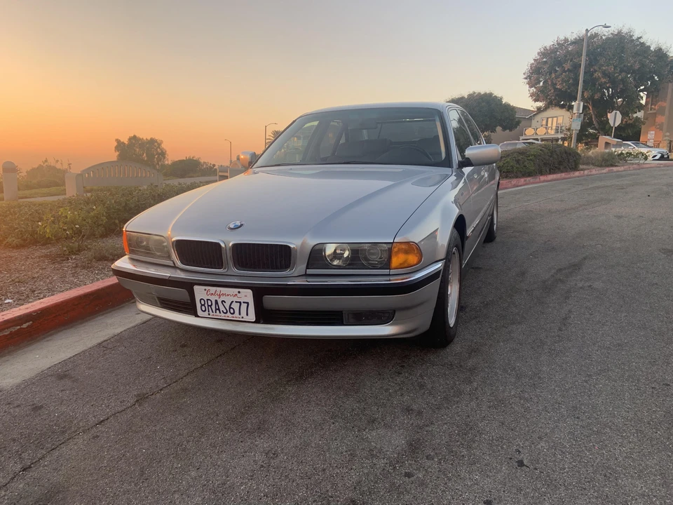 1997 BMW E38 7 Series - Image 9 of 31