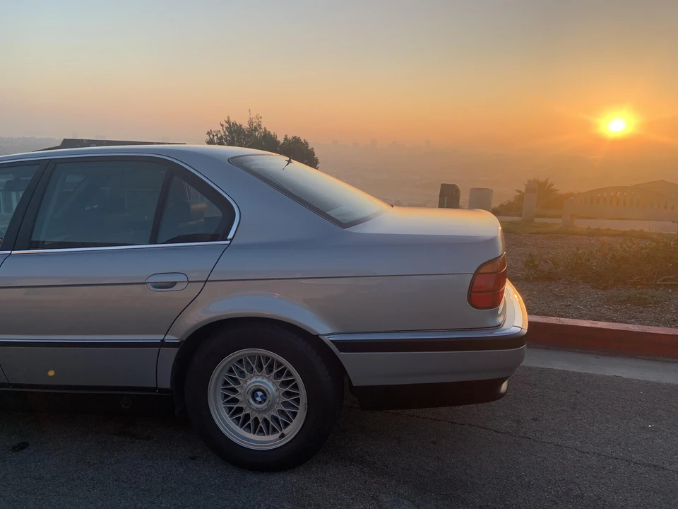 1997 BMW E38 7 Series - Image 29 of 31