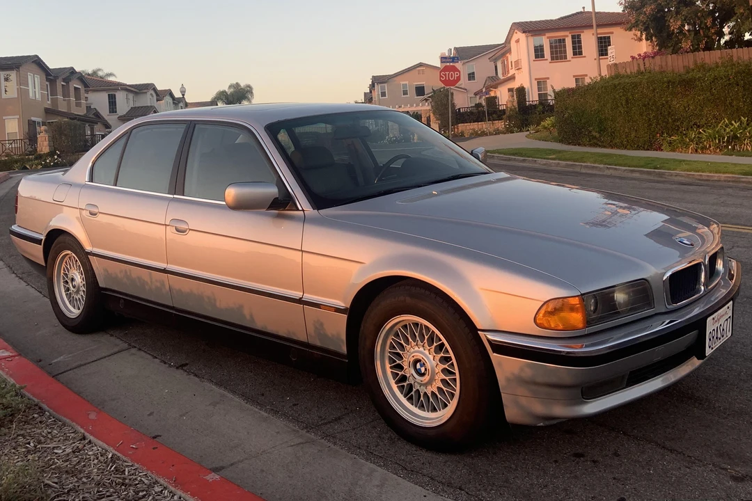 1997 BMW E38 7 Series - Image 3 of 31