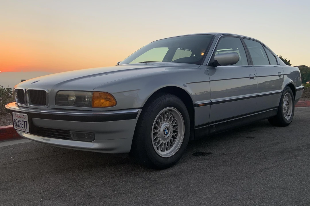 1997 BMW E38 7 Series - Image 11 of 31