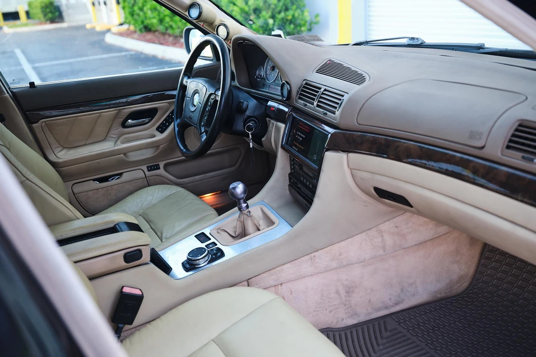 1998 BMW E38 7 Series - Image 28 of 31