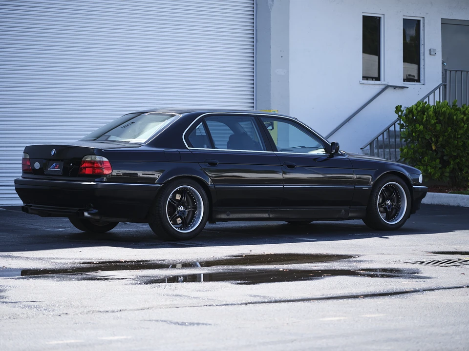 1998 BMW E38 7 Series - Image 10 of 31