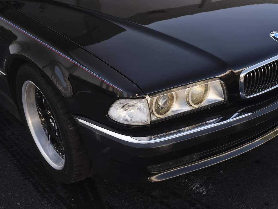 1998 BMW E38 7 Series - Image 13 of 31