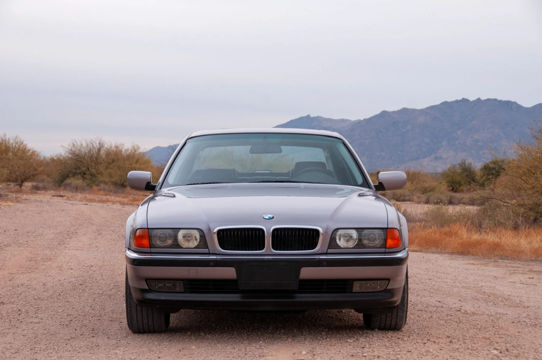 1997 BMW E38 7 Series - Image 8 of 31